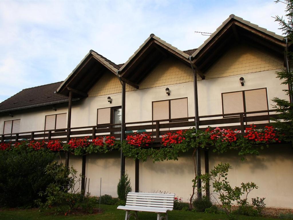 Kircheiber Hof Hotel Exterior photo